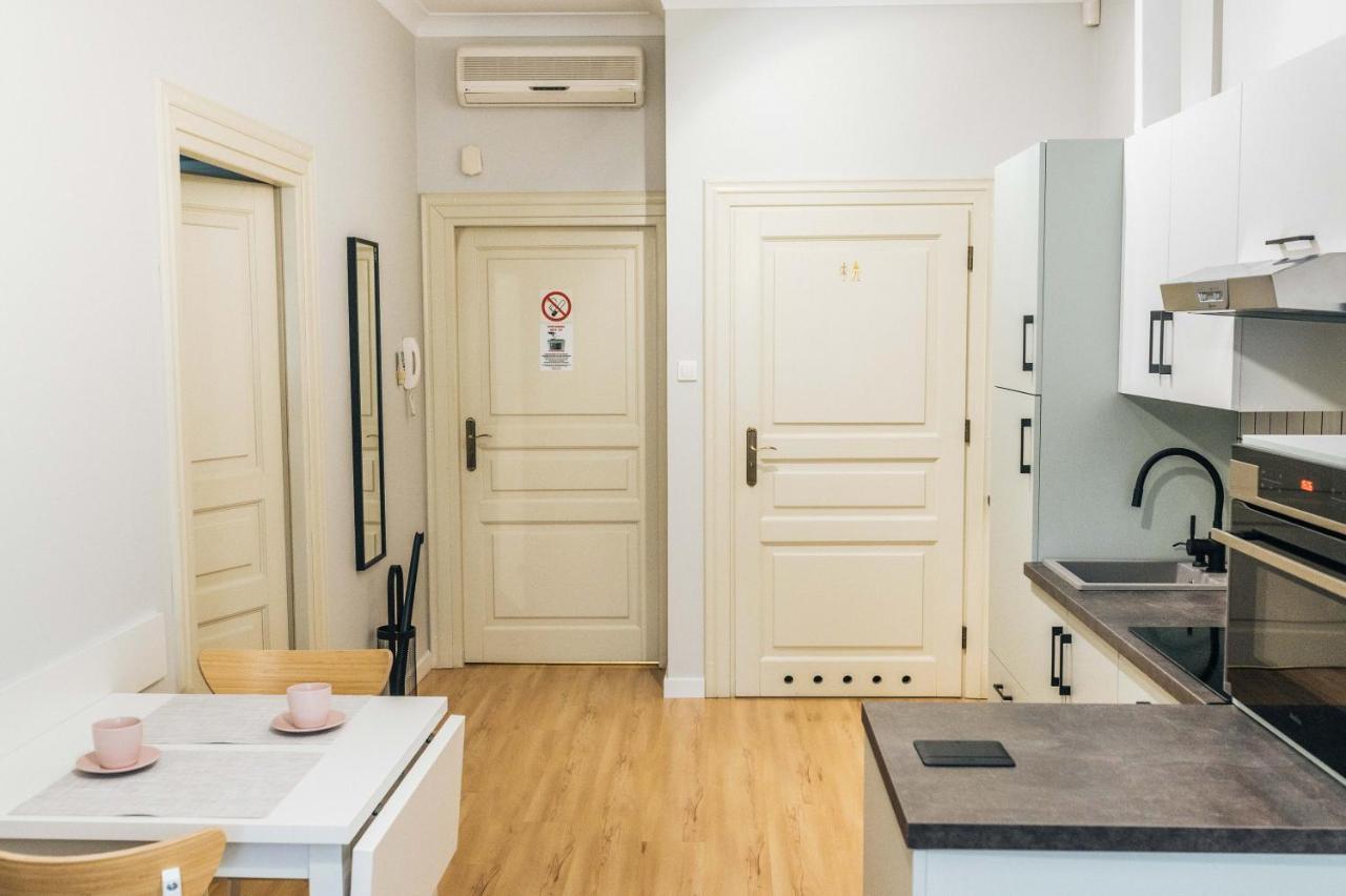 Apartamenty Optimal ปวอตสก์ ภายนอก รูปภาพ